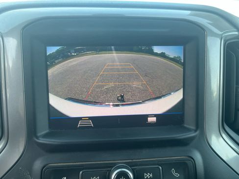 Used 2023 GMC Sierra 2500 Pro w/ Convenience Package AWD/4WD image 19