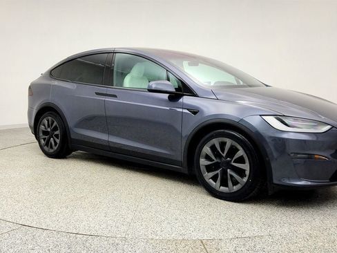 Used 2023 Tesla Model X AWD/4WD image 3