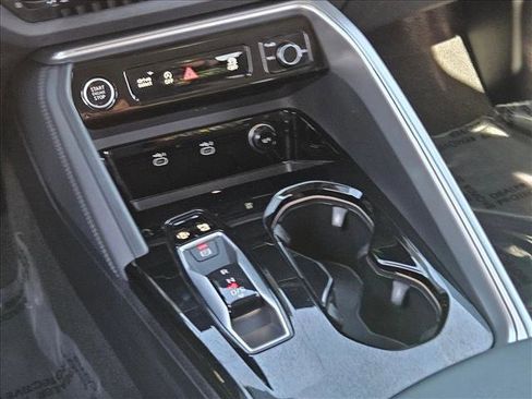 Certified 2025 Audi Q5 Premium w/ Convenience Package image 12