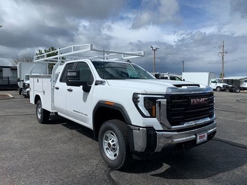 New 2025 GMC Sierra 2500 Pro w/ Convenience Package image 4