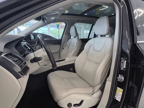Used 2017 Volvo XC90 T6 Momentum w/ Vision Package AWD/4WD image 21