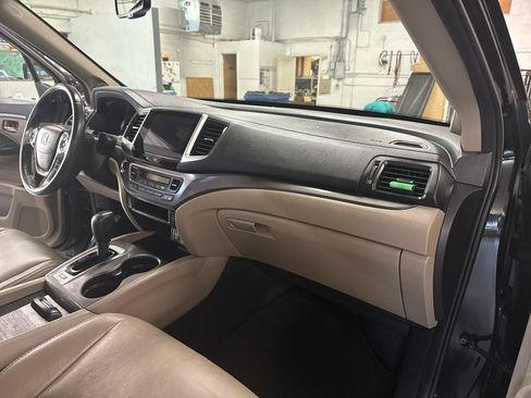 Used 2017 Honda Pilot EX-L image 56