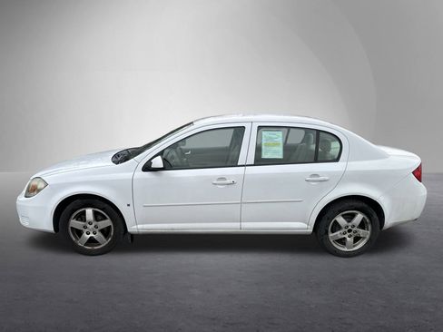Used 2009 Chevrolet Cobalt LT w/ Preferred Equipment Group image 7