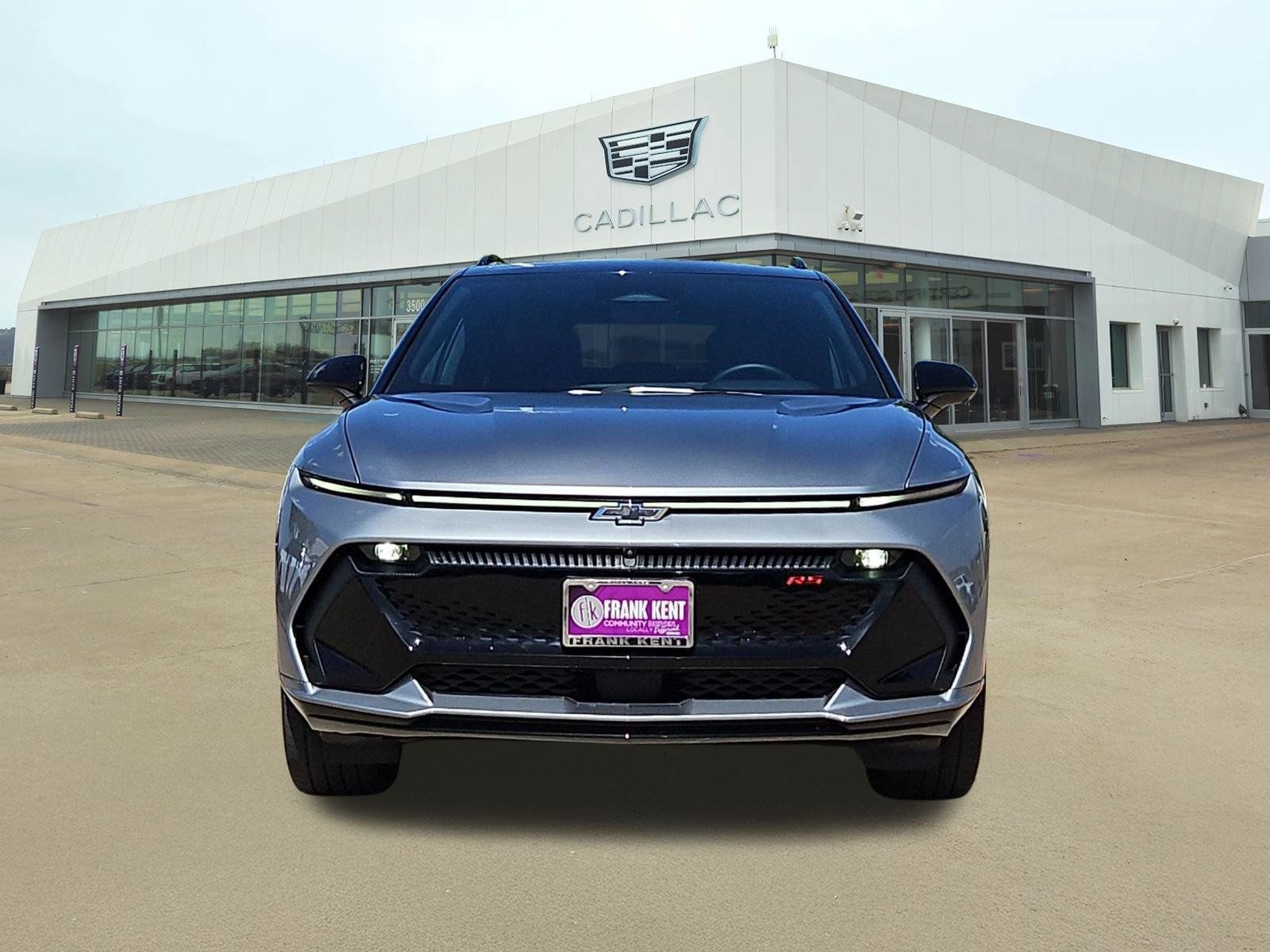 Used 2025 Chevrolet Equinox EV RS w/ Convenience Package II FWD image 2