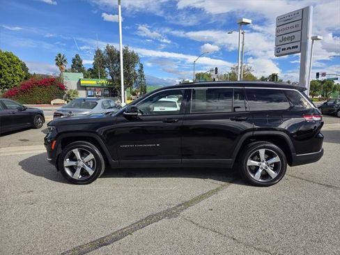 Certified 2021 Jeep Grand Cherokee L Limited image 9