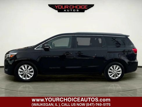 Used 2016 Kia Sedona EX image 2