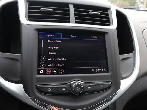 Used 2020 Chevrolet Sonic LS image 11