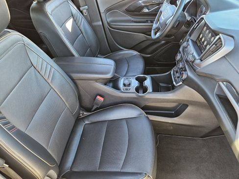 Certified 2023 GMC Terrain AT4 image 18