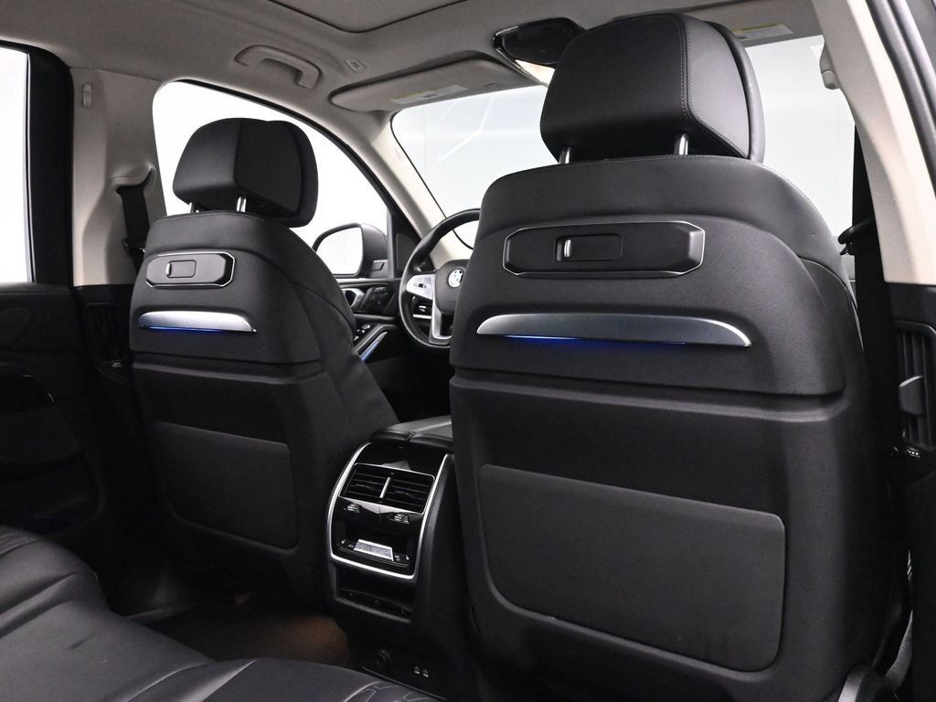 Used 2023 BMW X7 xDrive40i w/ Premium Package AWD/4WD image 20