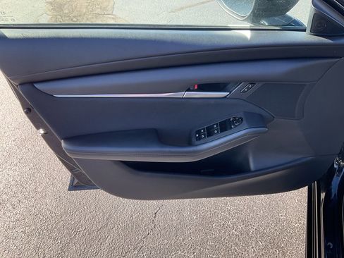 Used 2024 MAZDA MAZDA3 s image 3