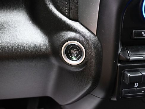 Used 2021 Chevrolet Silverado 1500 RST image 22