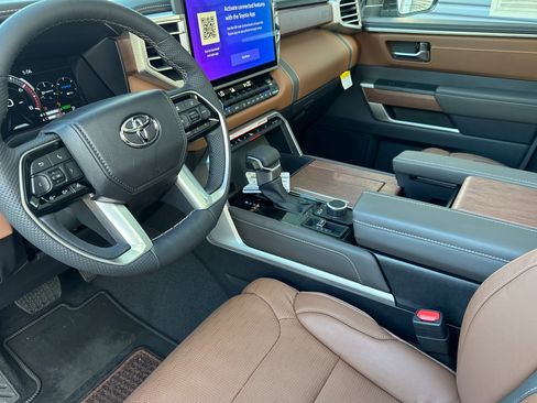 Used 2025 Toyota Tundra 1794 Edition image 12