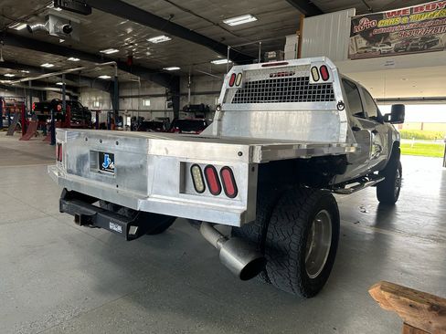 Used 2009 Chevrolet Silverado 3500 LT w/ Exterior Plus Package image 5