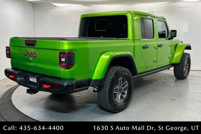 Used 2025 Jeep Gladiator Mojave AWD/4WD image 5
