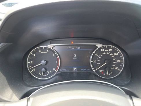 Used 2024 Nissan Altima 2.5 SV FWD image 8