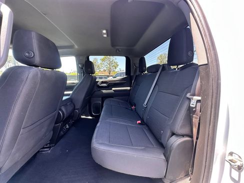 Used 2023 GMC Sierra 1500 SLE AWD/4WD image 13