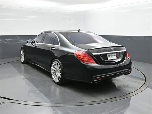 Used 2016 Mercedes-Benz S 550 Sedan image 5