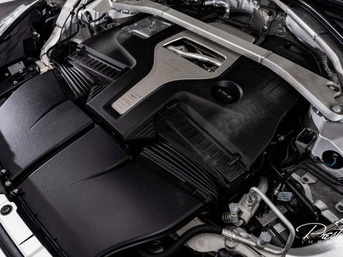 Used 2021 Aston Martin DBX image 7