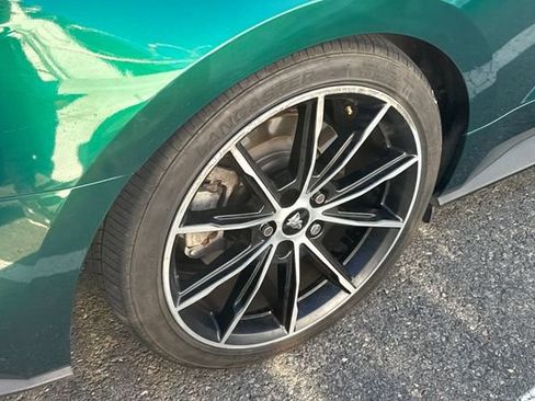 Used 2015 Ford Mustang GT Premium w/ Equipment Group 401A RWD image 4