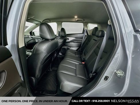 Used 2023 Nissan Murano SV w/ SV Midnight Edition Package AWD/4WD image 23