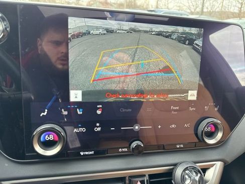 Used 2024 Lexus RX 350h image 12