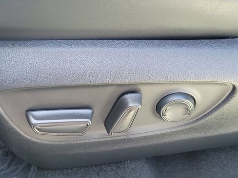 Used 2022 Toyota RAV4 XLE Premium FWD image 24