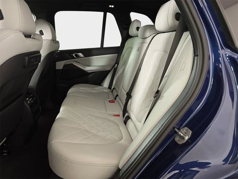 Used 2023 BMW X5 xDrive40i image 17