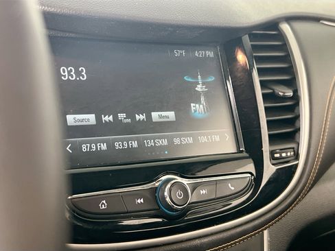 Used 2017 Chevrolet Trax LT w/ LT Convenience Package FWD image 14