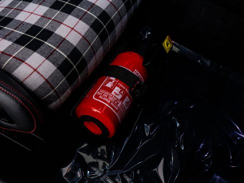 Used 2022 Porsche 911 GT3 image 34