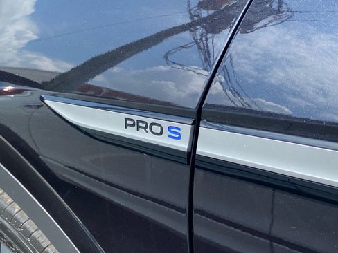 Certified 2023 Volkswagen ID.4 Pro S RWD image 5