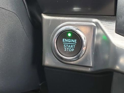 Used 2023 Ford F150 Lariat w/ Equipment Group 502A High image 20