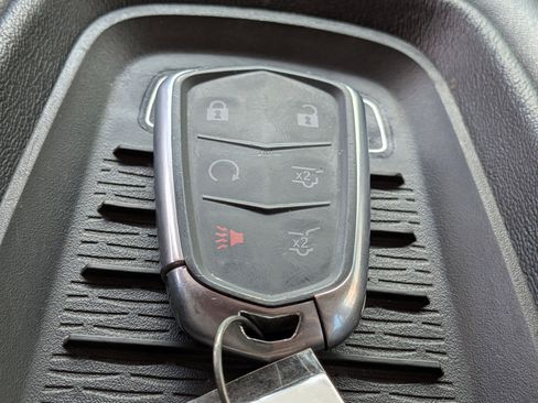 Used 2019 Cadillac Escalade Premium Luxury AWD/4WD image 35