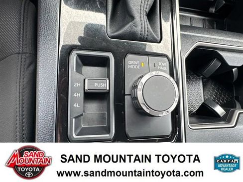 Used 2025 Toyota Tundra SR5 AWD/4WD image 17