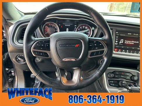 Used 2022 Dodge Challenger SXT w/ Plus Package image 15