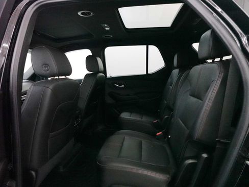 Used 2023 Chevrolet Traverse RS AWD/4WD image 27