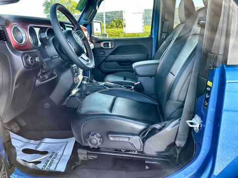 Used 2023 Jeep Wrangler Rubicon w/ Steel Bumper Group image 23