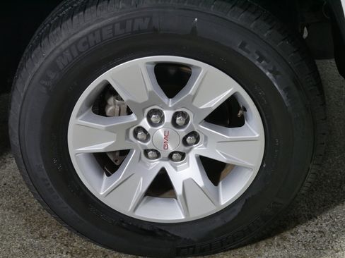 Used 2015 GMC Canyon SLE w/ SLE Convenience Package image 15