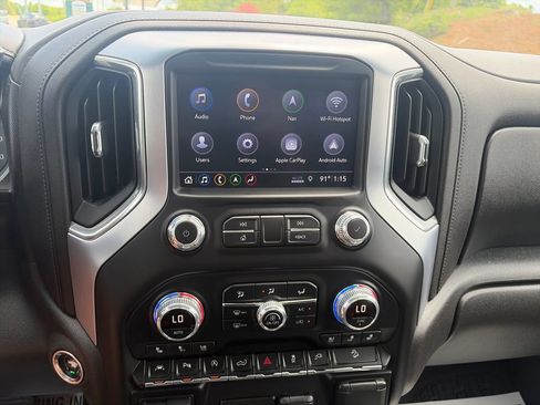 Used 2019 GMC Sierra 1500 SLT w/ SLT Premium Plus Package AWD/4WD image 19