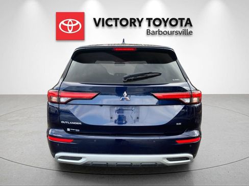 Used 2023 Mitsubishi Outlander SE image 4