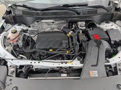 Used 2024 Chevrolet Trax LS image 8