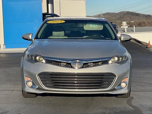 Used 2013 Toyota Avalon XLE Touring image 2
