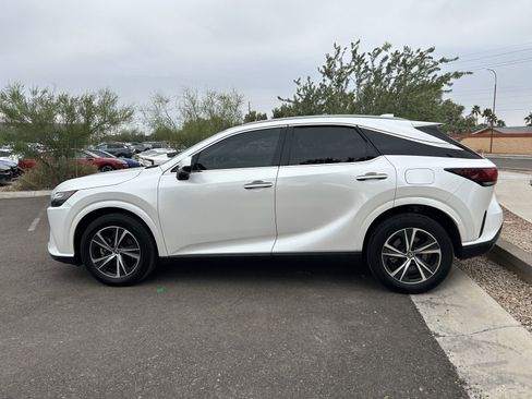 Used 2024 Lexus RX 350 Premium w/ Accessory Package (Z1) image 6