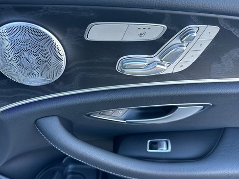 Used 2020 Mercedes-Benz E 350 Sedan image 21