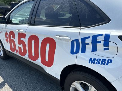 New 2024 Ford Edge SE