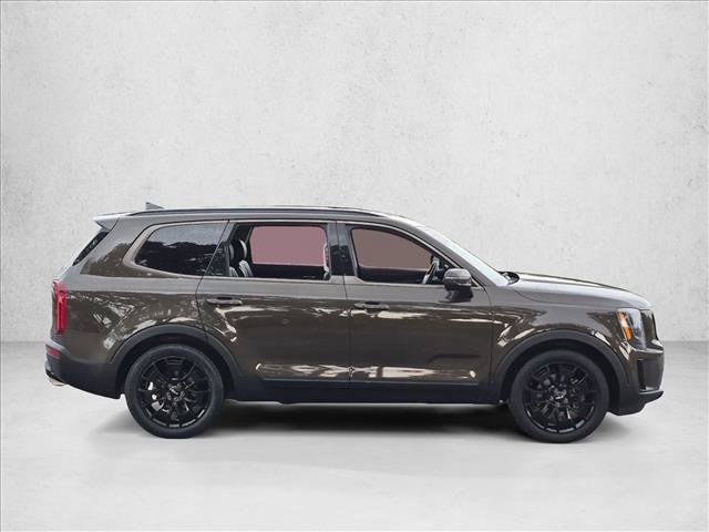 Used 2022 Kia Telluride EX w/ EX Premium Package AWD/4WD image 4