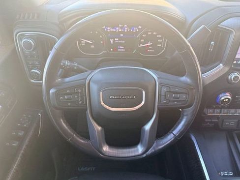 Used 2019 GMC Sierra 1500 Denali w/ Driver Alert Package II AWD/4WD image 11