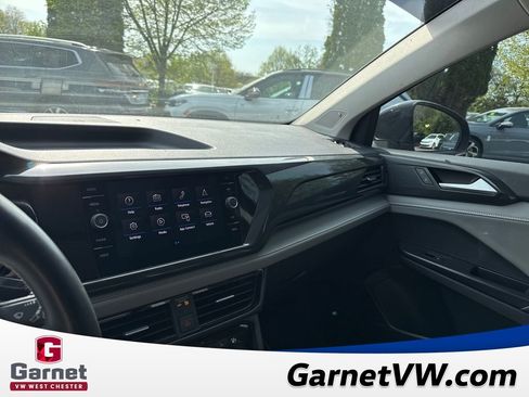 Used 2023 Volkswagen Taos SEL image 13