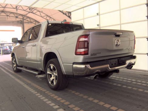 Used 2022 RAM 1500 Laramie AWD/4WD image 4