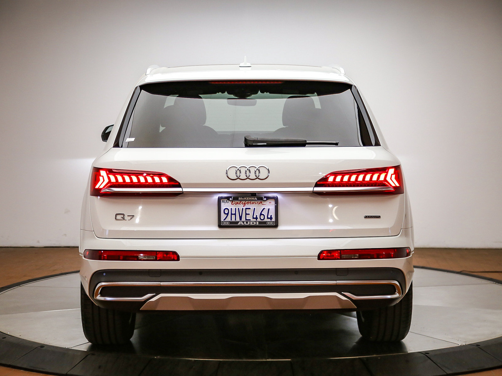 Certified 2023 Audi Q7 2.0T Premium w/ Convenience Package AWD/4WD image 6