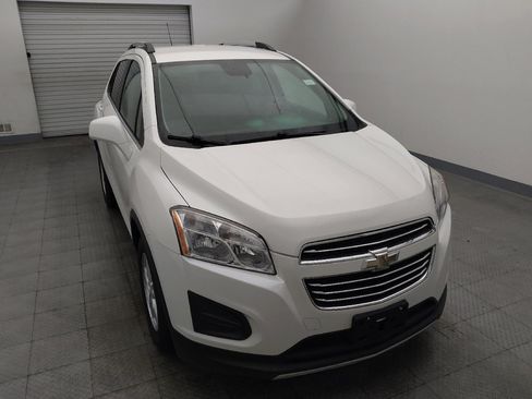 Used 2015 Chevrolet Trax LT FWD image 14